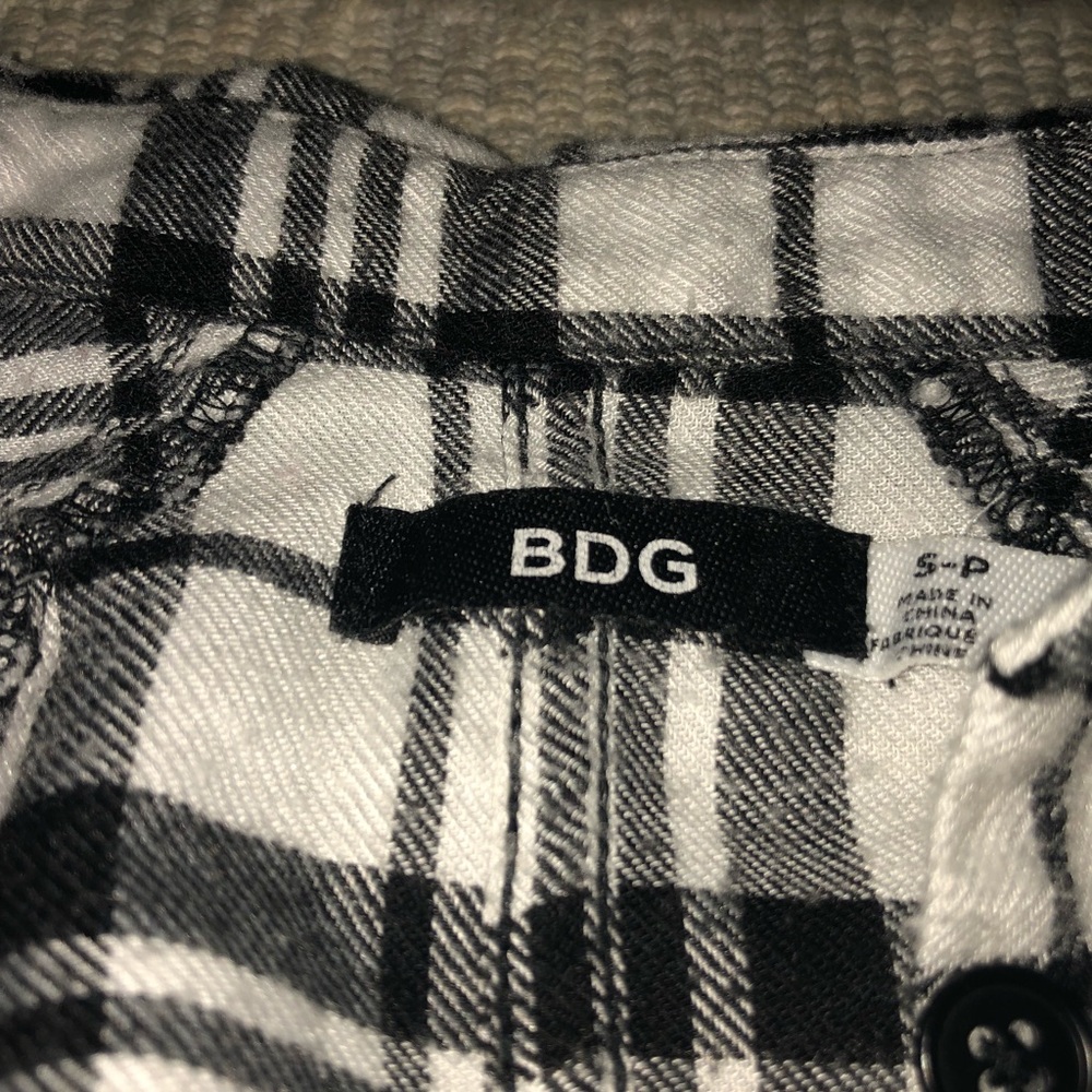 Oversized flannel black and white